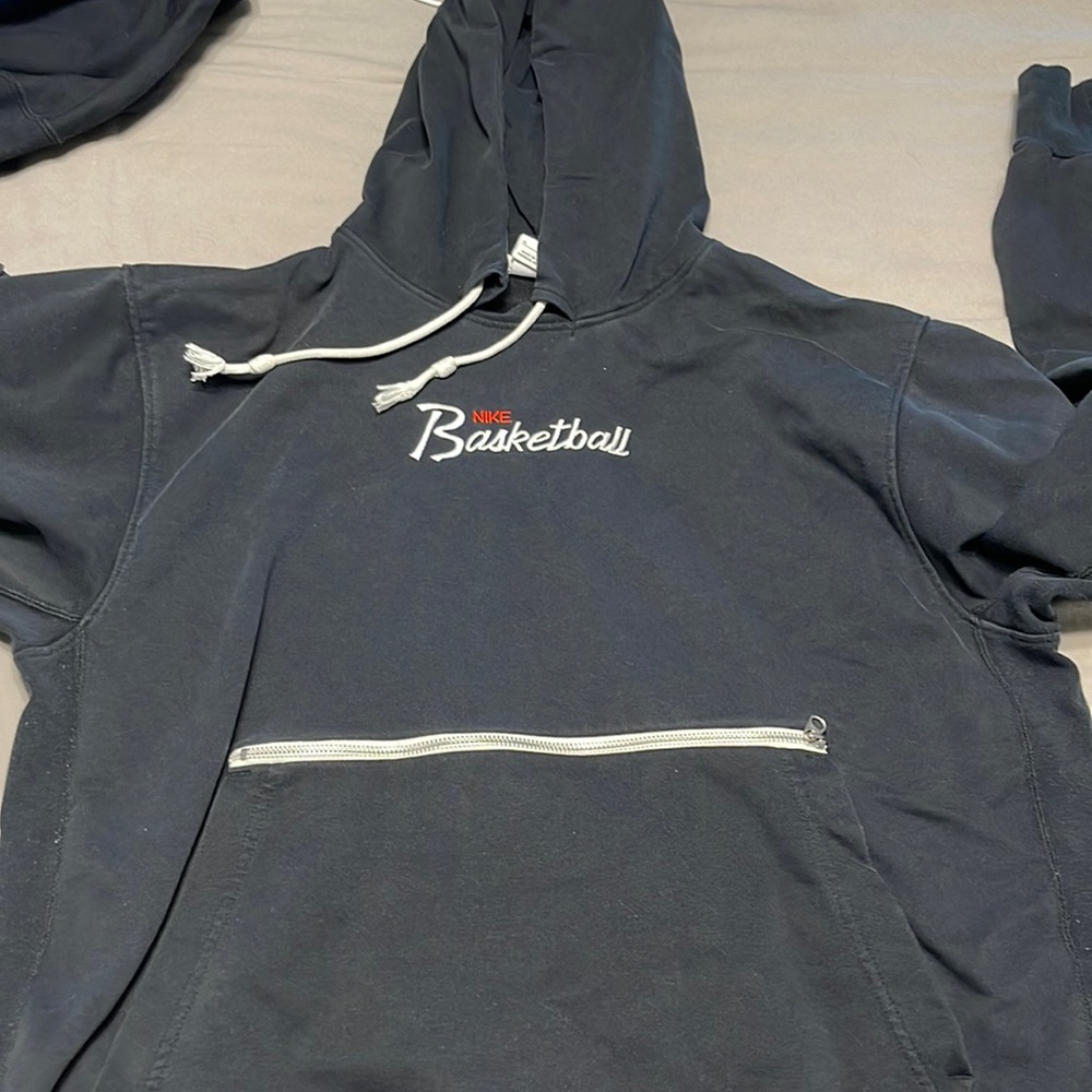 Nike Basketball Standard issue hoodie
